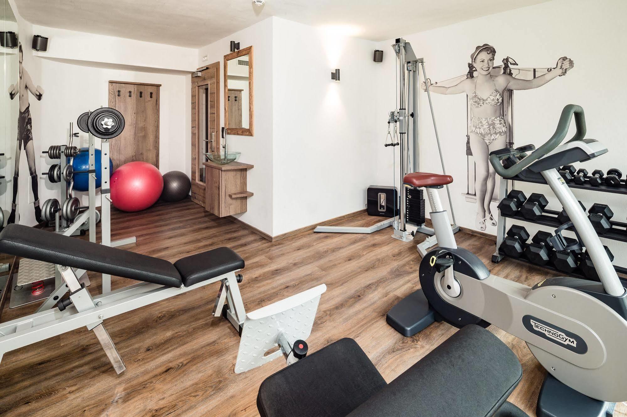 Arthotel Anterleghes - Gardenahotels Σέλβα ντι Βαλ Γκαρντένα Εξωτερικό φωτογραφία